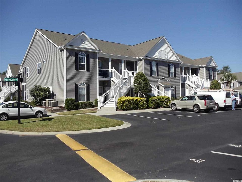 2nd image of 736 Algonquin Dr Unit B