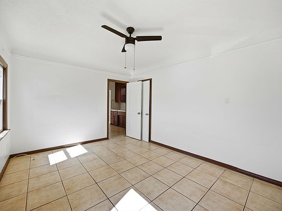 3rd image of 2565 Kansas Ave #B