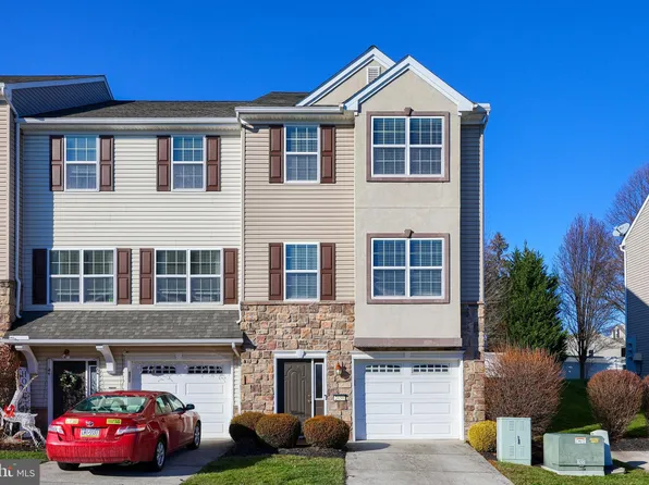 2450 Schultz Way Unit 26, York, PA 17402