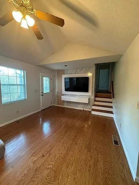 3 bed, 1680 sqft, $1,800 — Photo 3