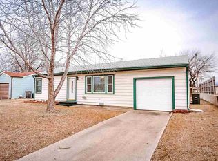 119 Virginia Ave, Arkansas City, KS 67005