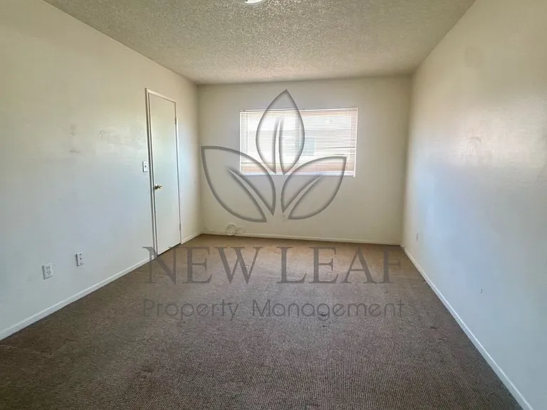 2361 Maryhelen St #102 — Photo 17