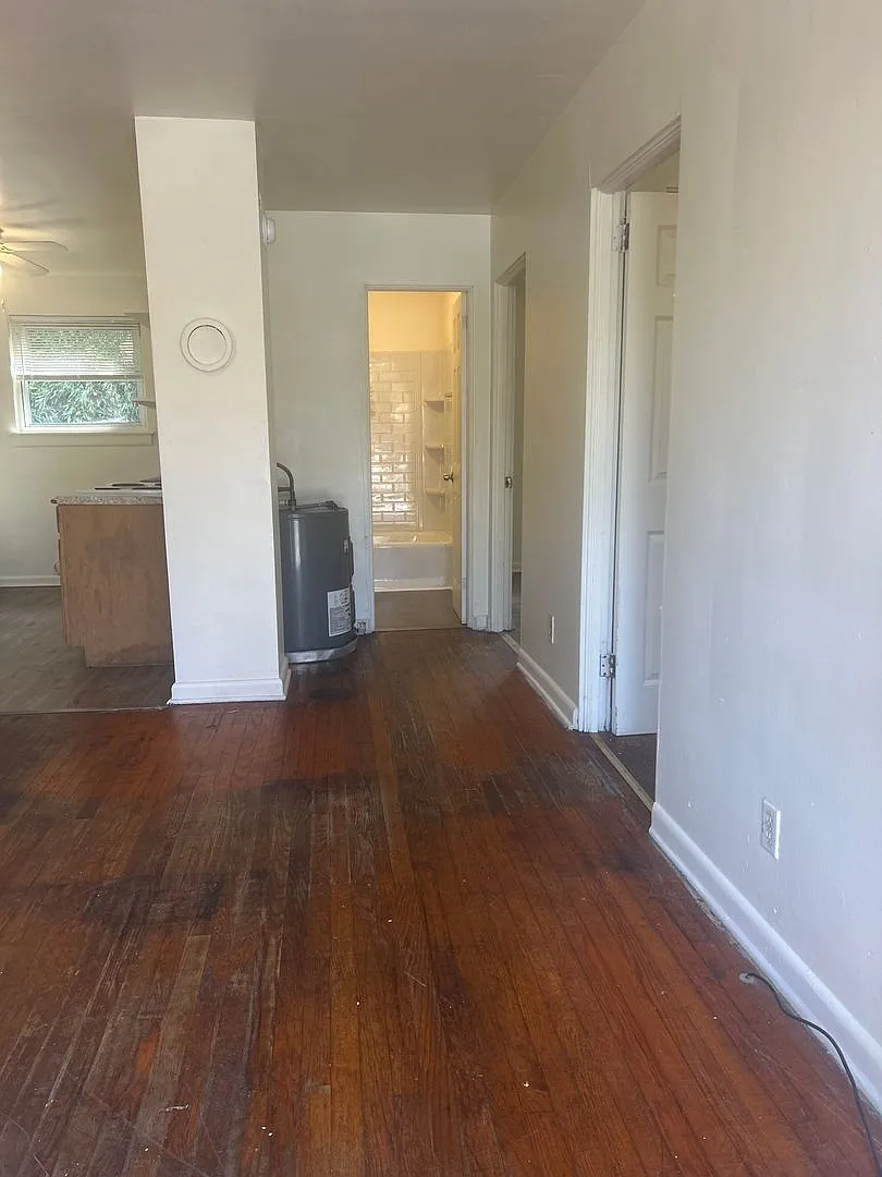 238 9th Ave Pl — Photo 4