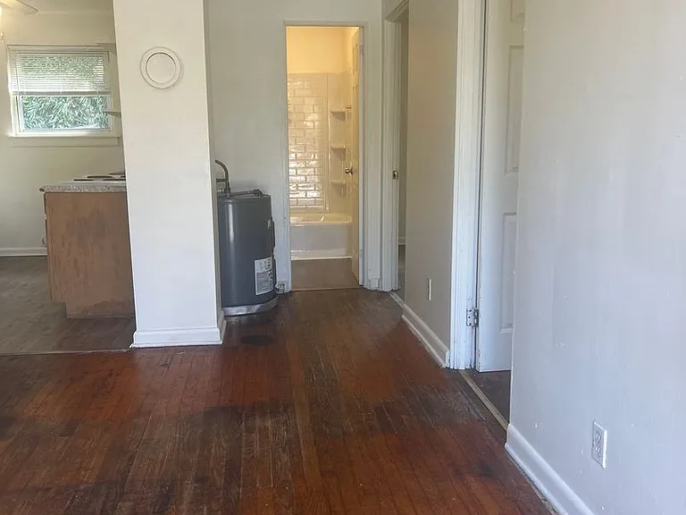 238 9th Ave Pl — Photo 4