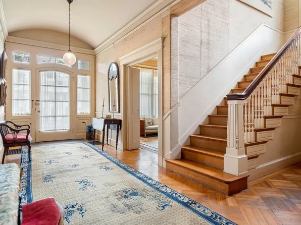 17 Berkeley St, Cambridge, MA 02138