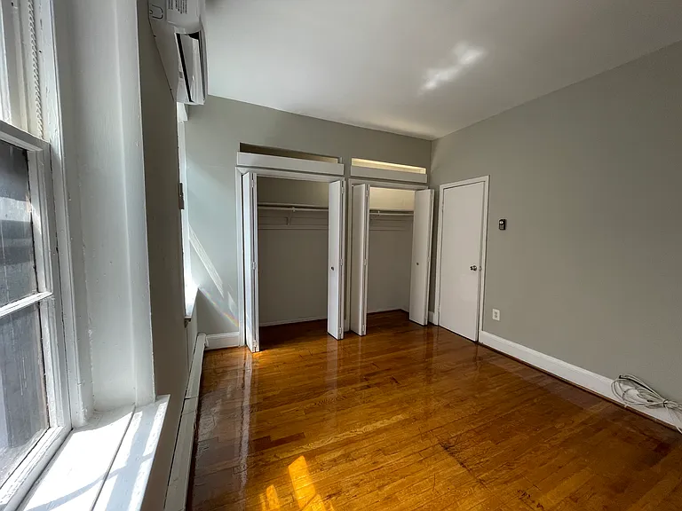 802 Cathedral St #5 — Photo 11