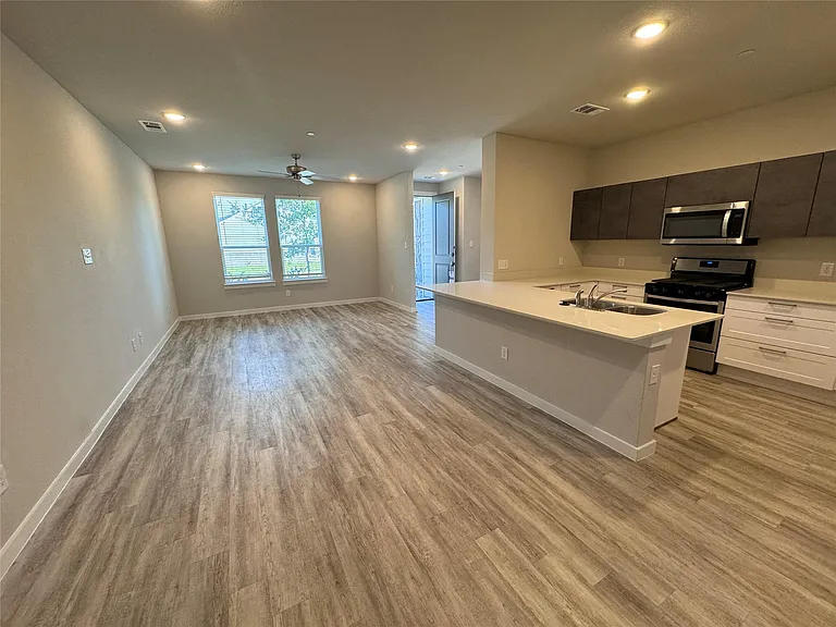 2354 Freshwater Ln — Photo 20