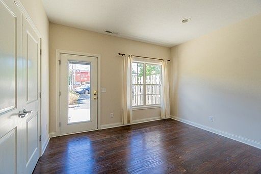 372 S Washington St, Bloomington, IN 47401 | Zillow