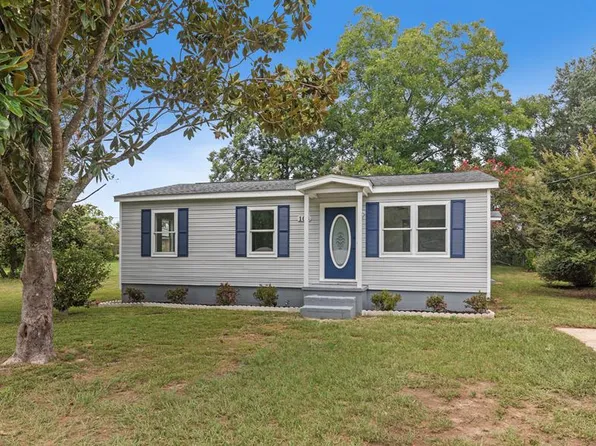 103 Main St, Ashford, AL 36312