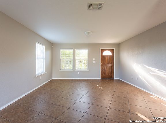 4th image of 3623 Farallon Isle