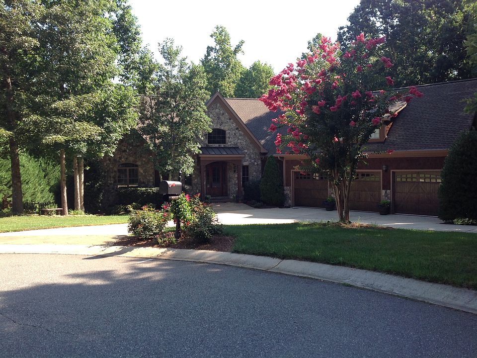 1st image of 8810 Bluestone Bay Ct