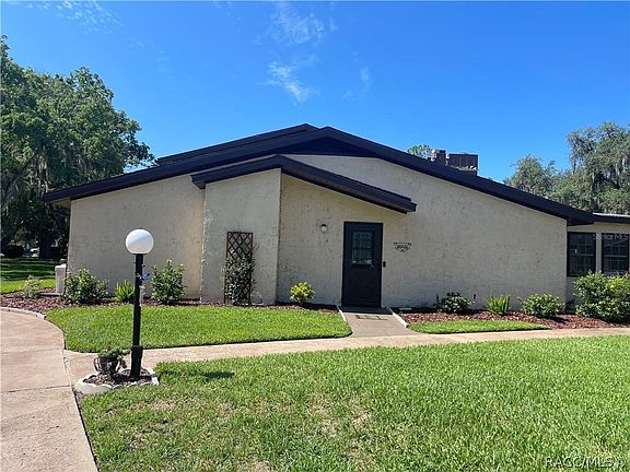 2nd image of 695 Midway Dr #A