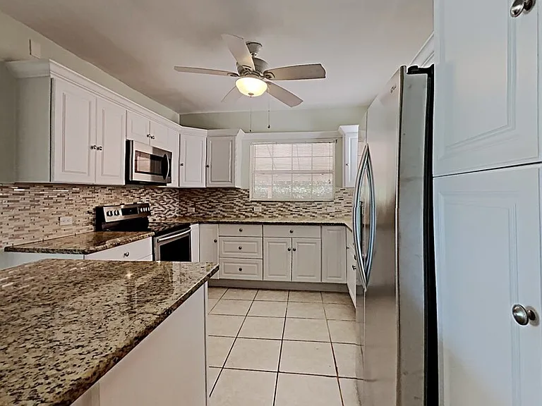 628 N Halifax Ave — Photo 6
