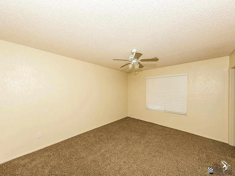 11271 E 25th Pl — Photo 14