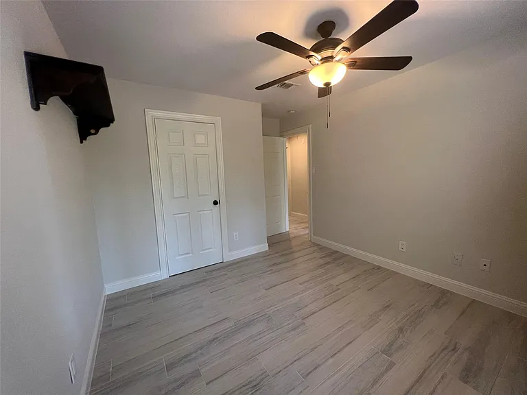 2714 Echo St — Photo 20