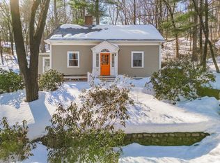 20 York St, Lexington, MA 02420