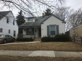 2808 La Salle St, Racine, WI 53402