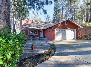 5261 Five Spot Rd, Pollock Pines, CA 95726