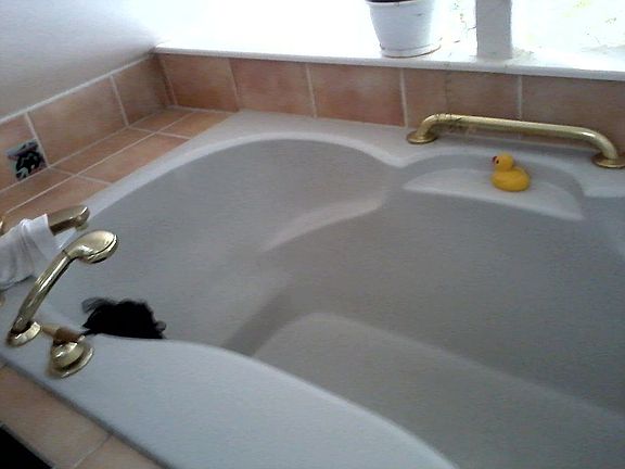 loft soaker tub
