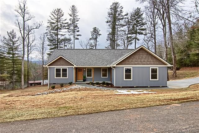 1st image of 12 Crystal Dr