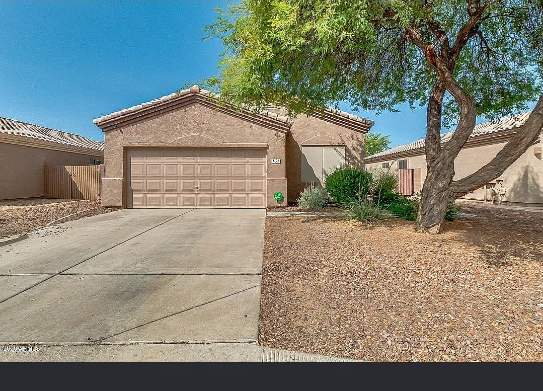 3 bed, 1509 sqft, $2,200 — Photo 1