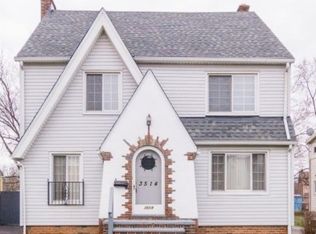 3514 Tullamore Rd, University Heights, OH 44118