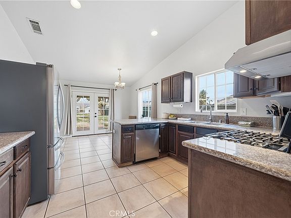 3rd image of 7482 Apache Trl