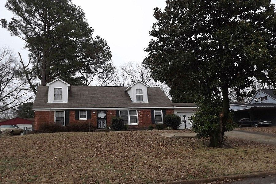 1st image of 4544 Bogart St