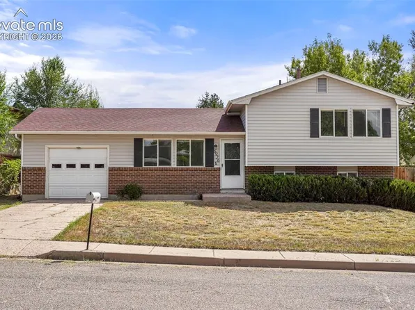 6926 Millbrook Cir, Fountain, CO 80817