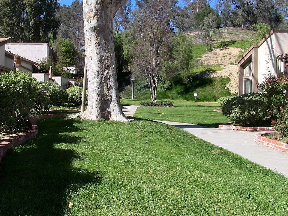 1st image of 24775 Sand Wedge Ln