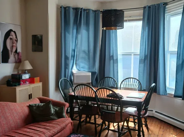 4515 Spruce St APT 2, Philadelphia, PA 19139