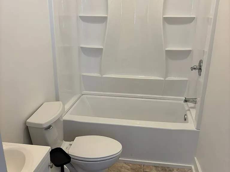 1 Magnolia St — Photo 18
