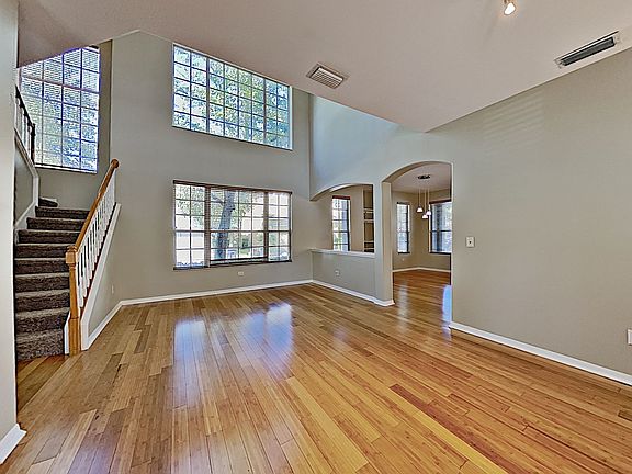4th image of 10603 Kidbrooke Ct