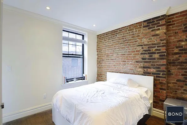 Rented by Bond New York | media 12