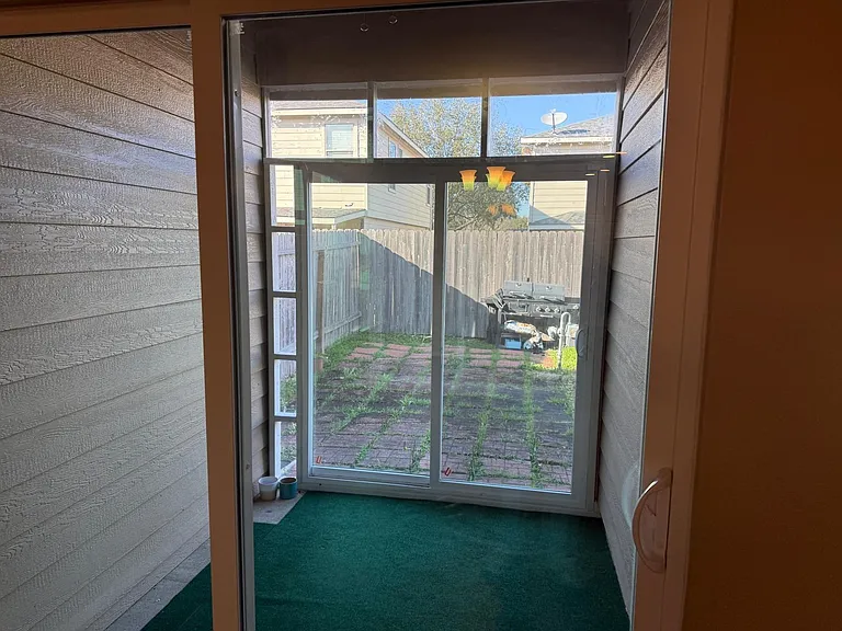 17134 Wilthorne Gardens Ct — Photo 11