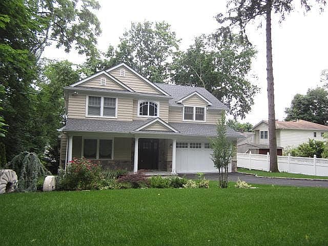 2nd image of 84 Hillside Ave