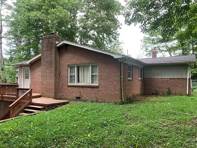 300 N Hampton Rd