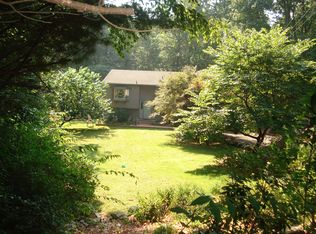 20 Sugarbush Dr, Guilford, CT 06437