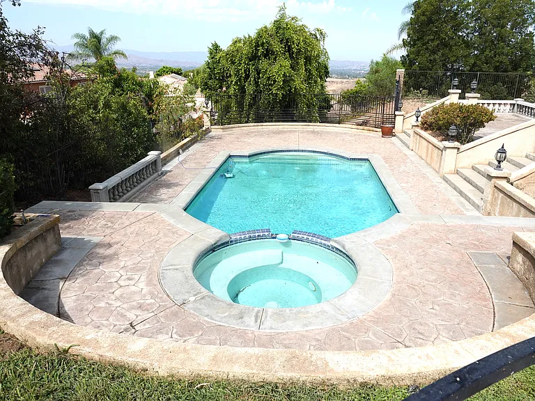 7535 Misty View Pl — Photo 17
