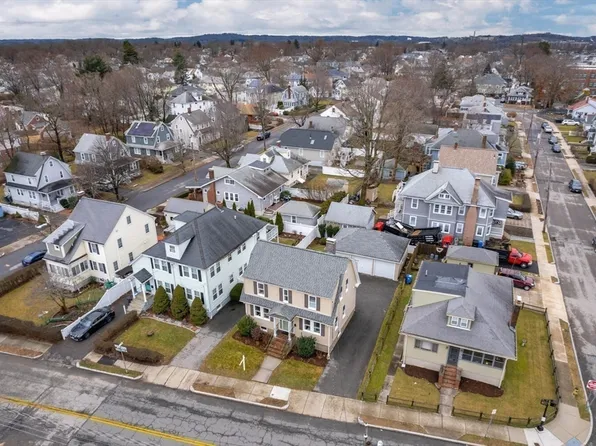 3 Joyce Rd, Waltham, MA 02453