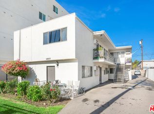 14805 Erwin St, Van Nuys, CA 91411