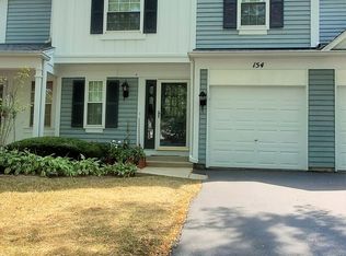 154 Park Ridge Ct, Aurora, IL 60504