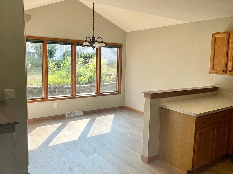 499 Quinlan Ct — Photo 8