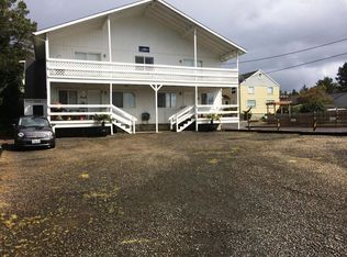 444 SW Coast Ave, Depoe Bay, OR 97341