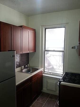 1st image of 530 E 22nd St APT 2C