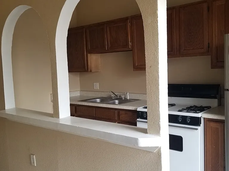 10976 E Burt Rd #B — Photo 5