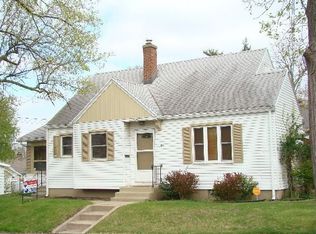 801 E Oakside St, South Bend, IN