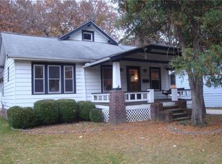 805 Wellmon St, Bedford, OH 44146