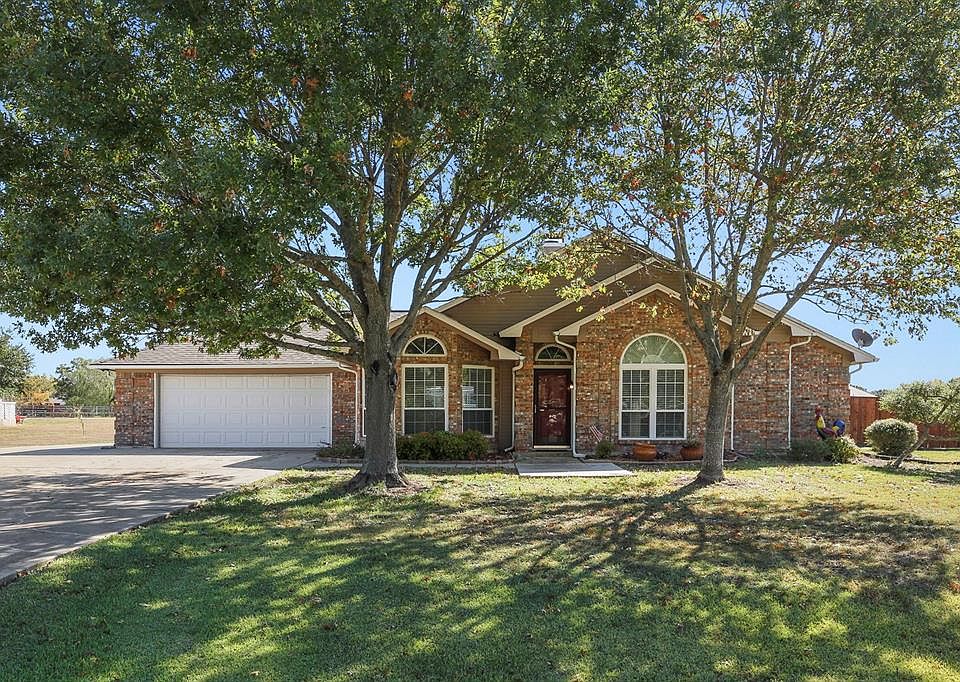 1st image of 505 Overland Dr