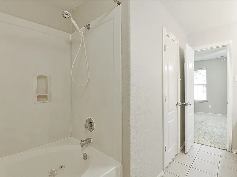 24415 Strong Pine Dr — Photo 21